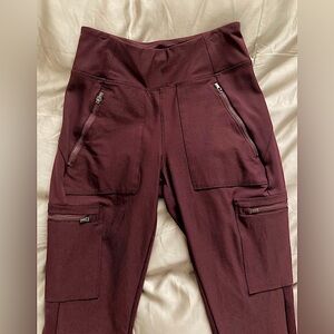 Athleta Headlands Hybrid Cargo tights